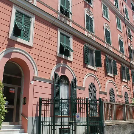 Apartment In Centro Zona Fiera,davanti Al Galliera