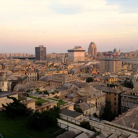 In Centro Zona Fiera,davanti Al Galliera Apartment Genoa