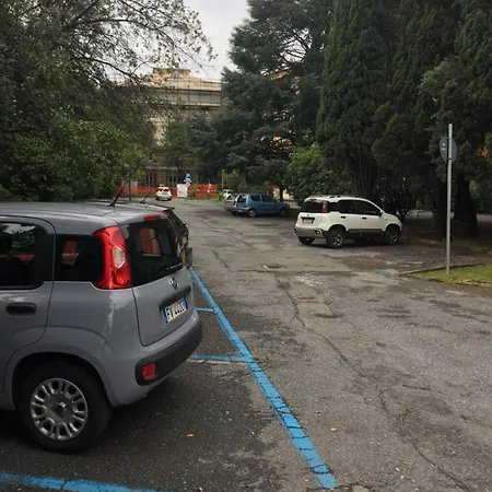 In Centro Zona Fiera,davanti Al Galliera Apartamento Génova